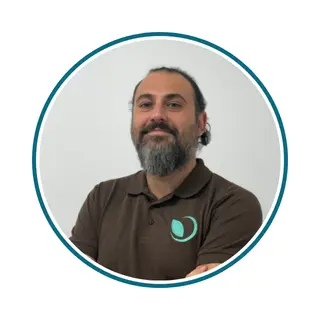 Alejo Puche - Gestión y Financiación Alejo Puche, responsable de administración y planes de financiación dental a medida en Molina de Segura.